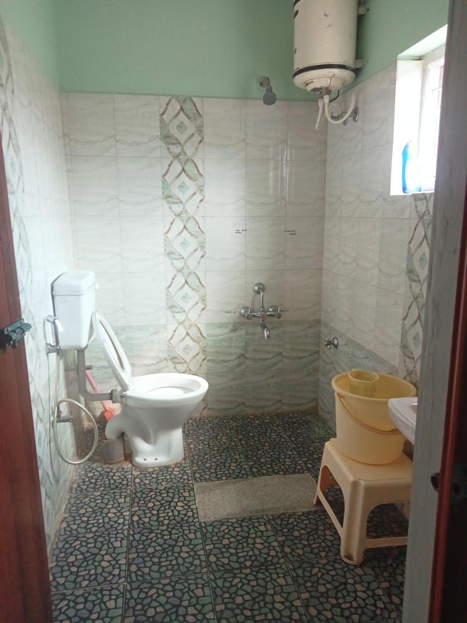 Eshwarkrupa Homestay Мадикери Экстерьер фото